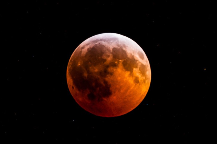 Total Lunar Eclipse - Dec. 2010